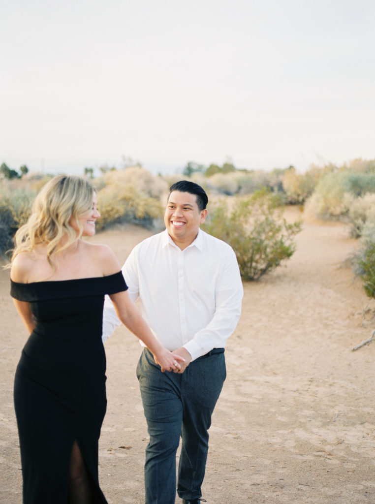 classic desert engagement session lianna marie photography